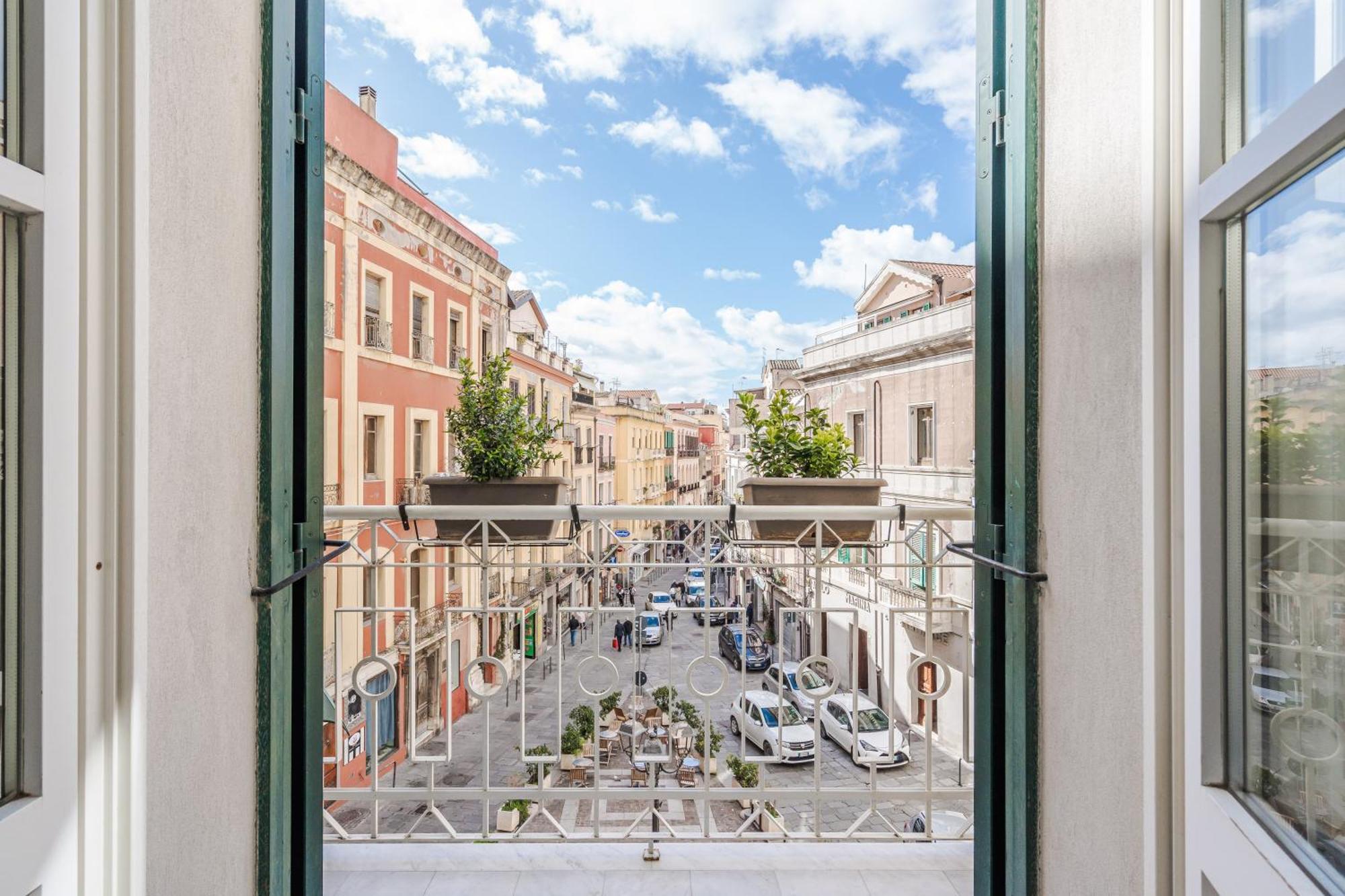 Il Regio Boutique Hotel Cagliari Extérieur photo